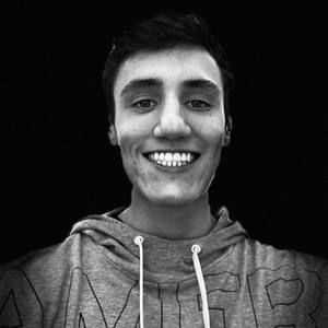 Meet your Posher, Ethan